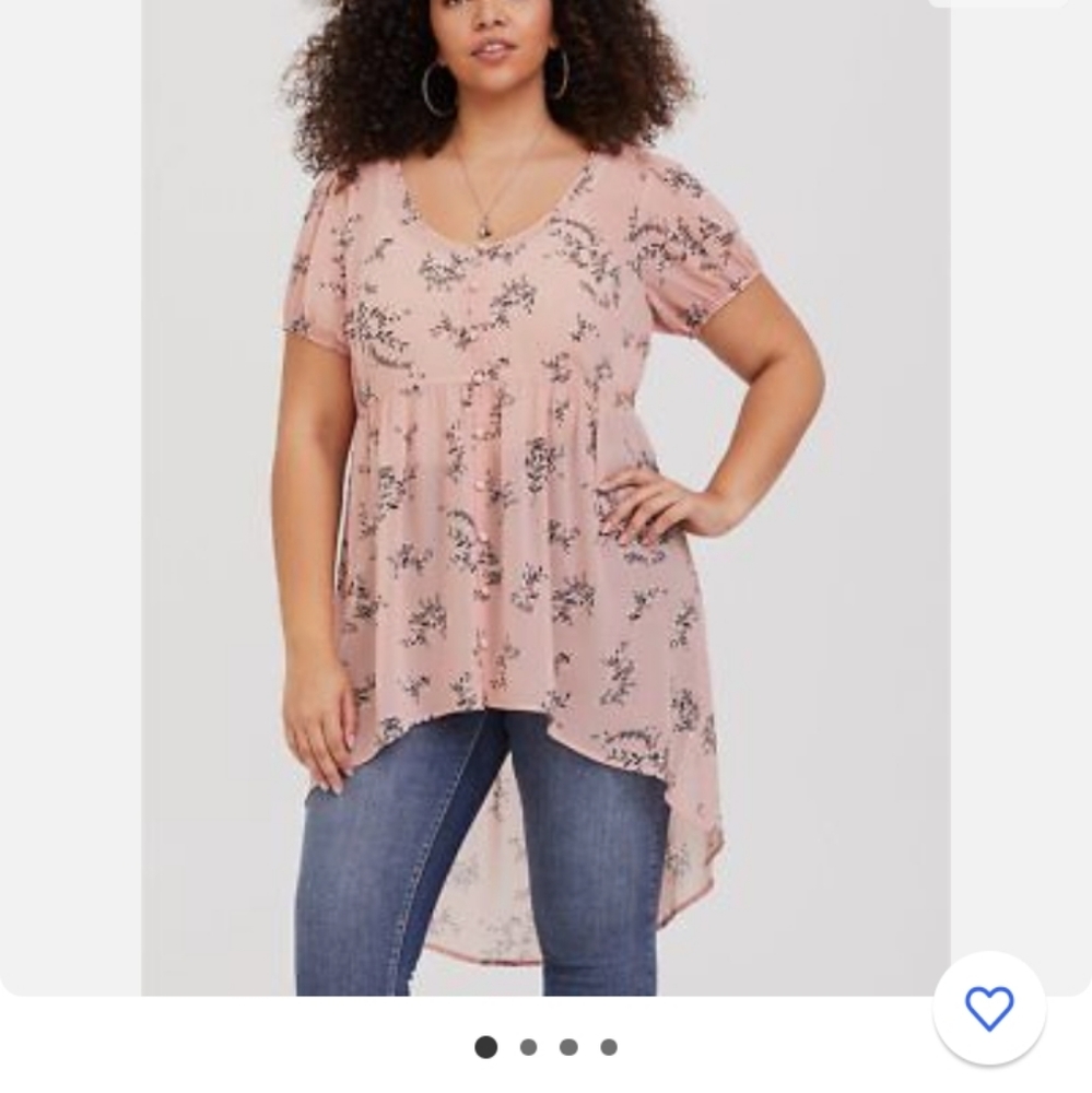 Torrid Lexie pink floral chiffon tunic top.